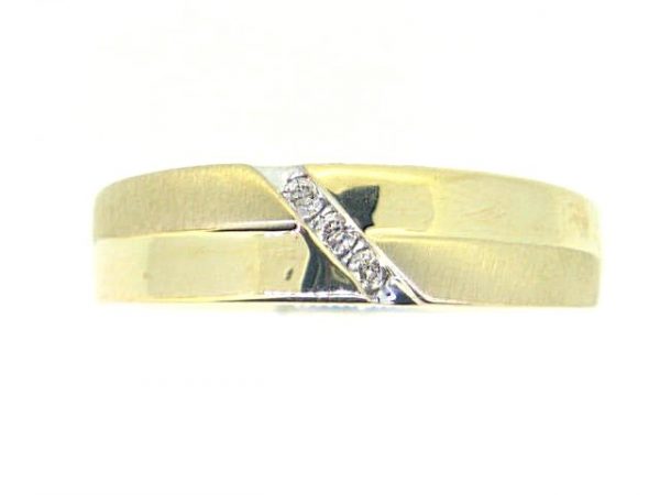 .05TCW/3  Diamond Gents Wedding Band 10KT