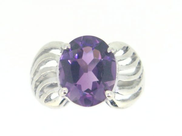 Genuine Amethyst Oval 11x9  Ladies Ring Sterling Silver