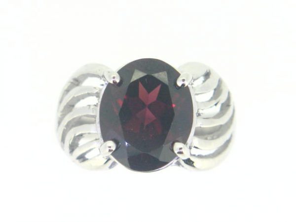 Genuine Garnet Oval 11x9  Ladies Ring Sterling Silver