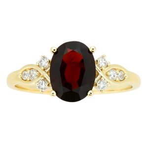 Gen. Garnet Oval 8x6  & .10TCW Diamond Ladies Ring 10KT