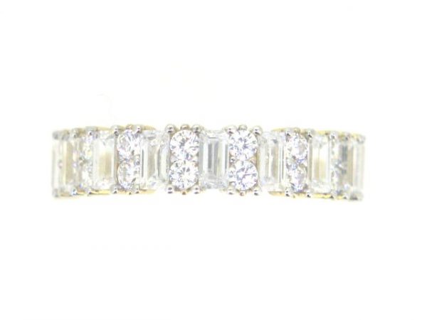 Baguette & Round Cubic Zirconia Ladies Band 10KT
