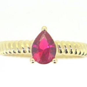 Sim. Ruby Pear Shape 7x5mm with Ribbed Shank Ladies Ring 10KT