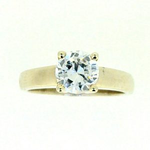 6.5MM Cubic Zirconia Solitaire Ladies Ring 10KT/3.5MM